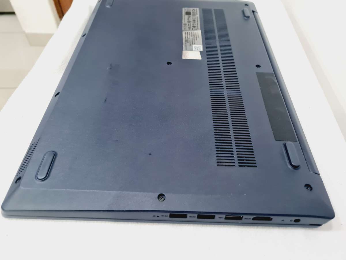 Good spec Lenovo Ideapad 3 - i5 10th gen - 12gb ram - 512gb ssd