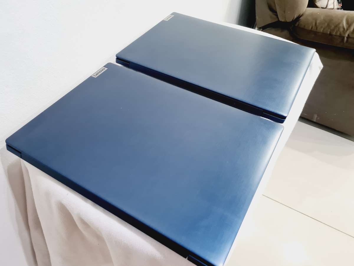 Lenovo Ideapad 3 - i5 10th gen - 12gb ram - 512gb ssd