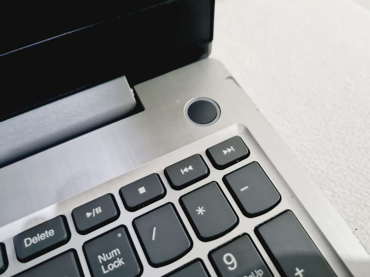 I5 11th gen ideapad 3 - 8gb - 512gb