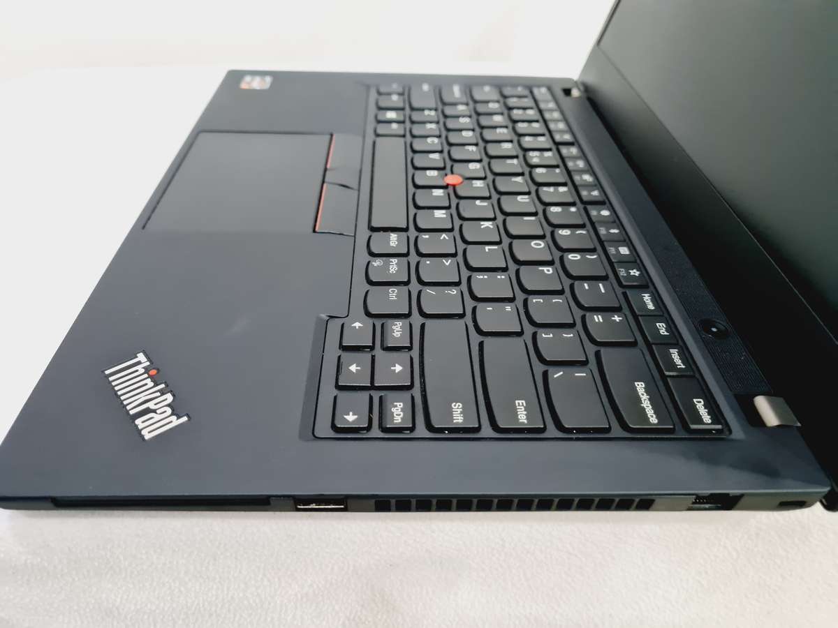 Ryzen 7 thinkpad - 8gb - 512gb