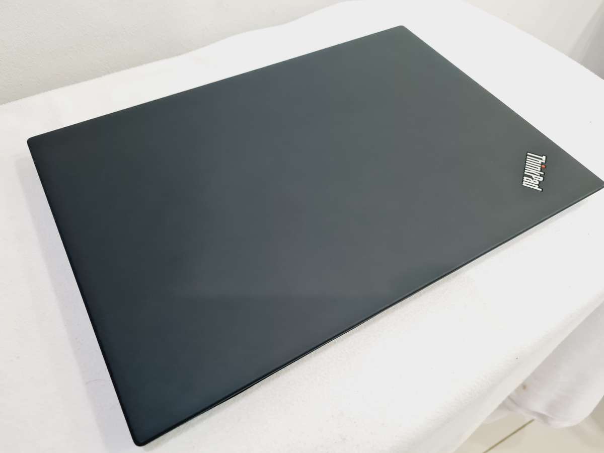 Ryzen 7 thinkpad - 8gb - 512gb