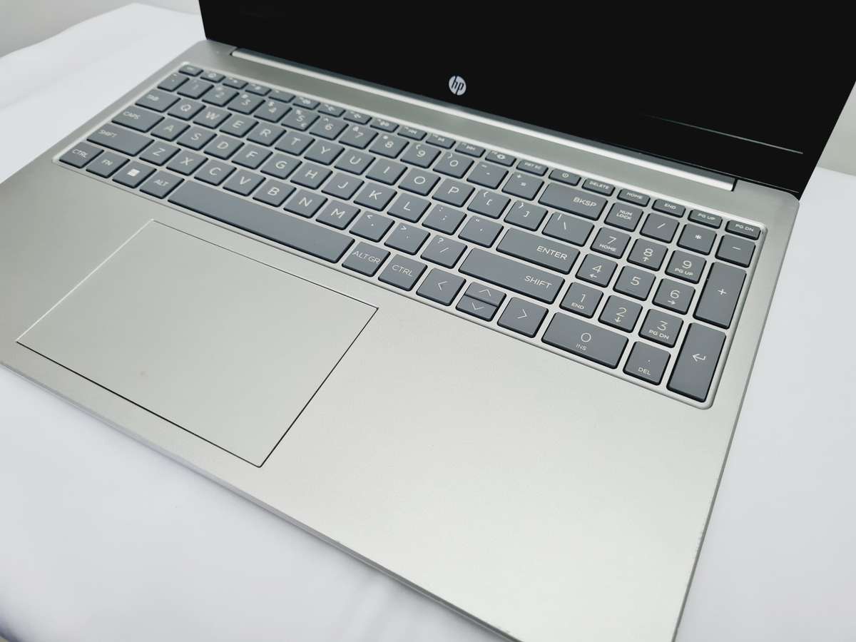 HP 15 - Ryzen 5 - 16gb ram - 512gb ssd