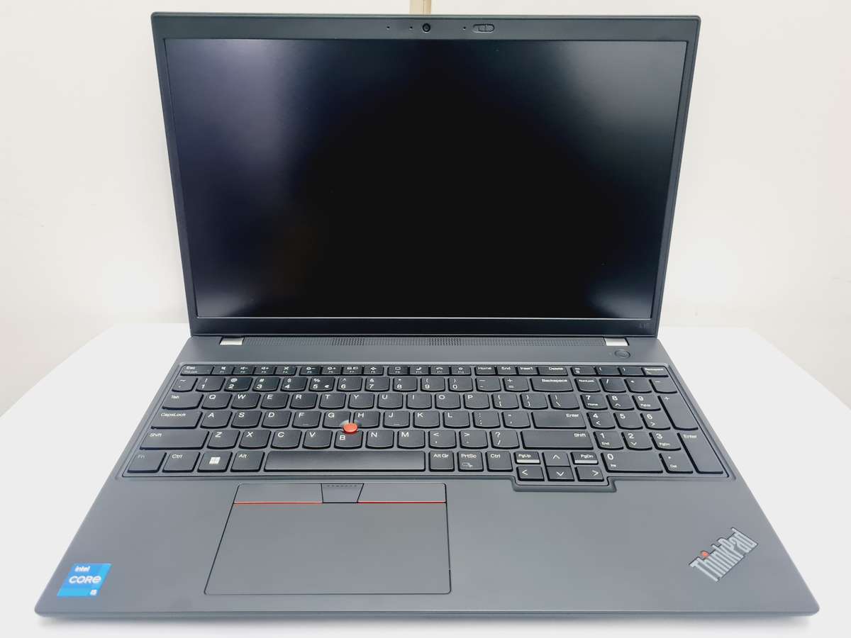 2023 ThinkPad - i5 13th gen - 8gb - 512gb