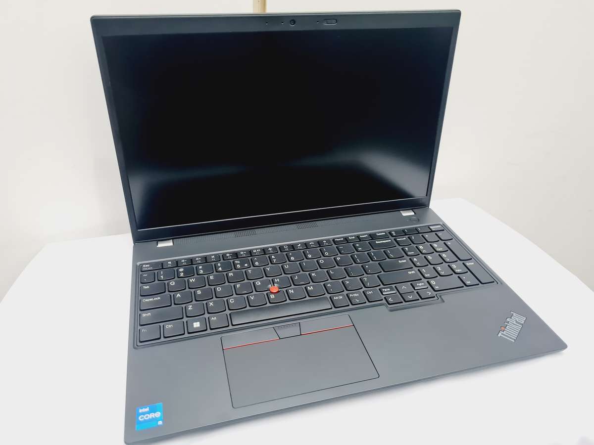 2023 ThinkPad - i5 13th gen - 8gb - 512gb