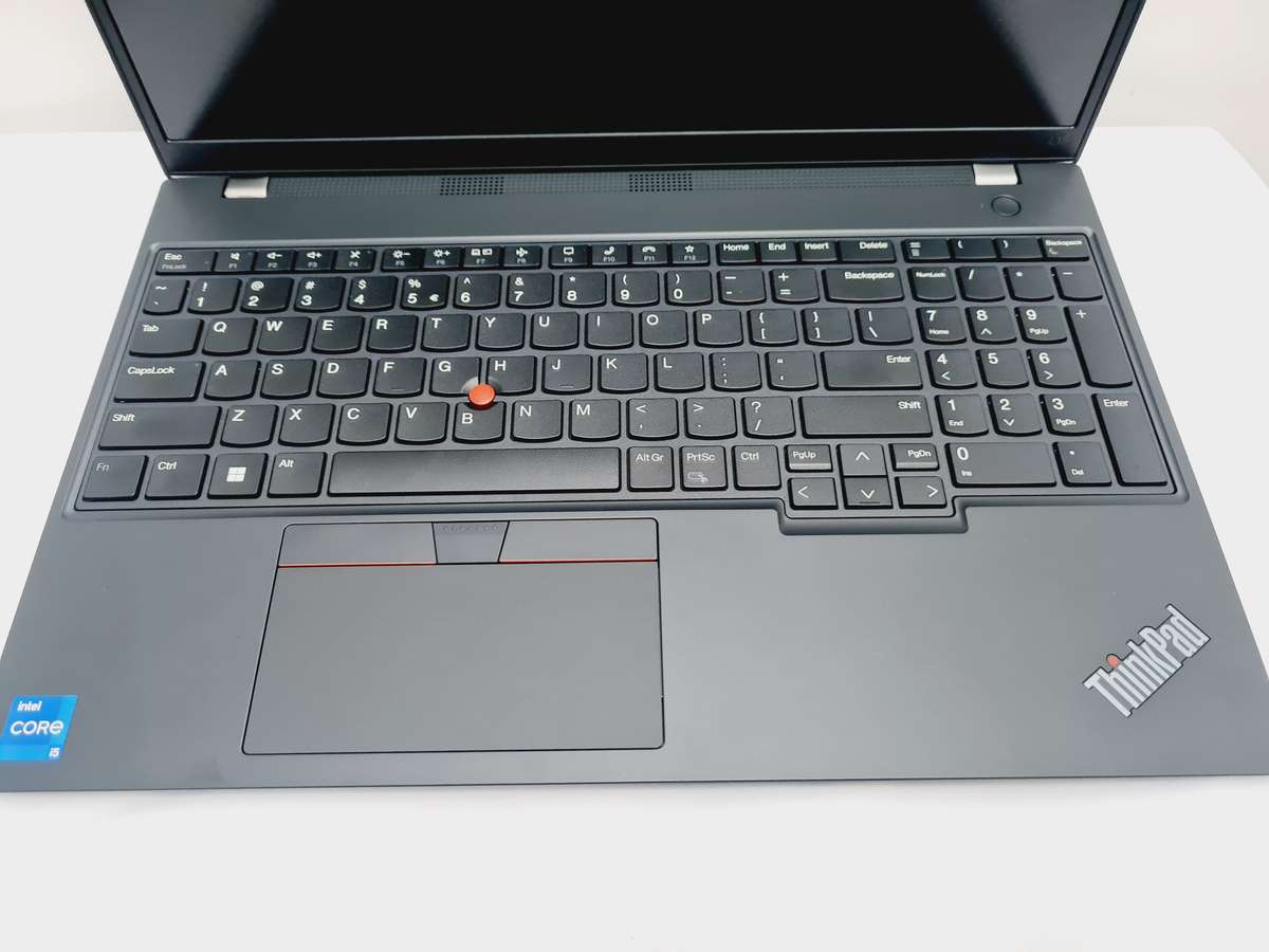 2023 ThinkPad - i5 13th gen - 8gb - 512gb