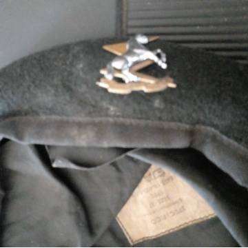 Tiffy Beret With Badge