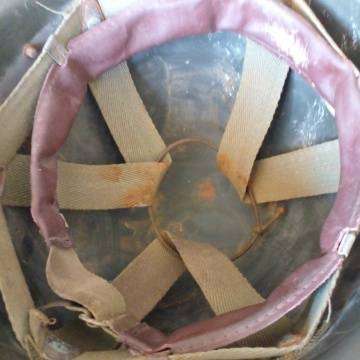 S.A.D.F Staaldak Brought Back From Angola With Hammer And Sickle - Russian Writing - See Description