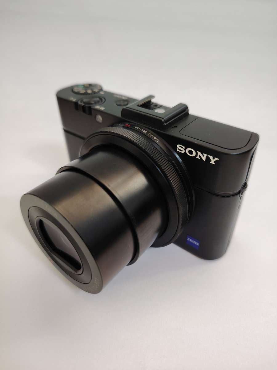 Sony RX100M2 Camera