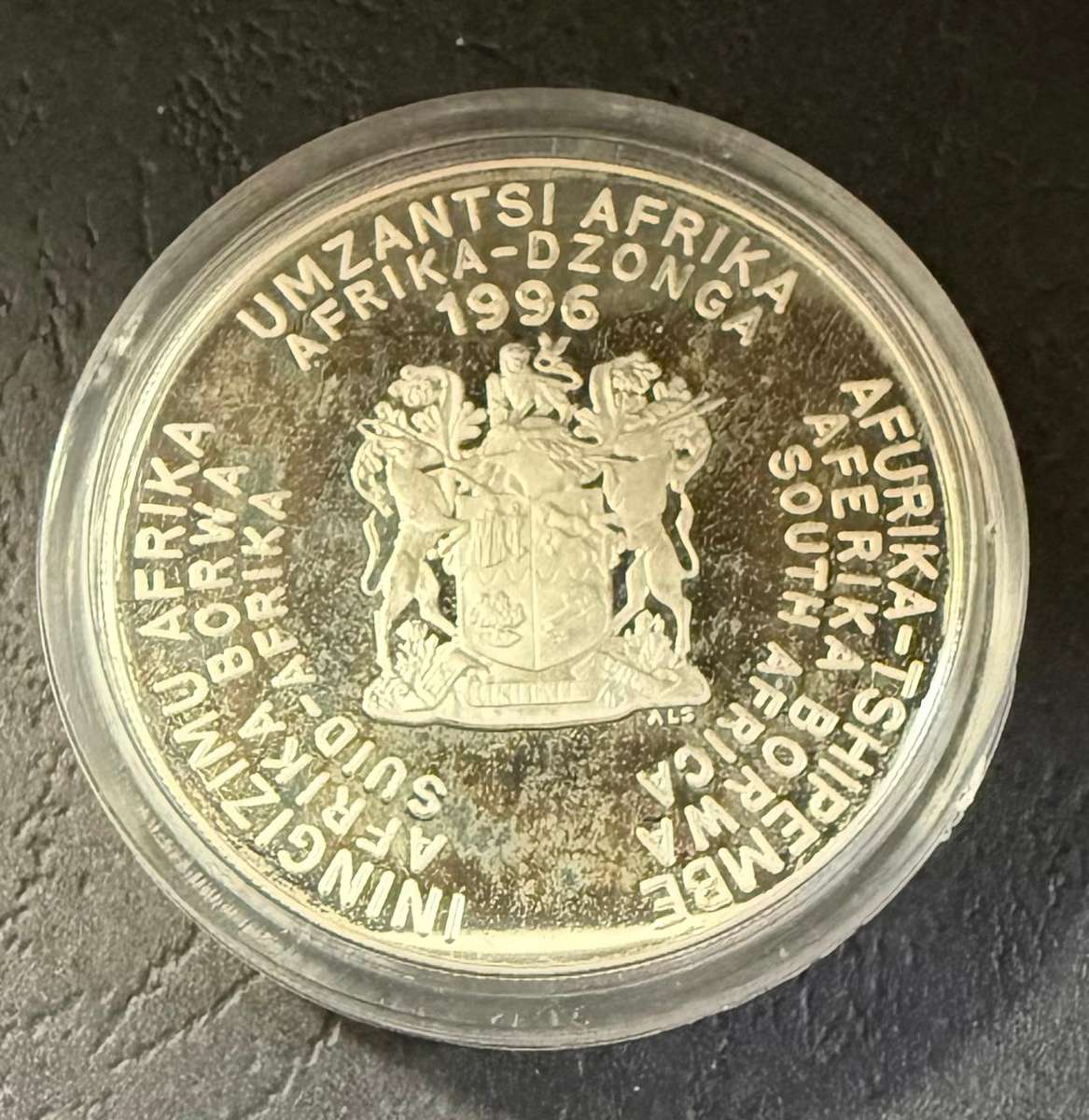 SILVER 1 OUNCE - 1996 Silver Proof R2 Bafana Bafana Cup- Mintage 2690 -with COA in original SAM box