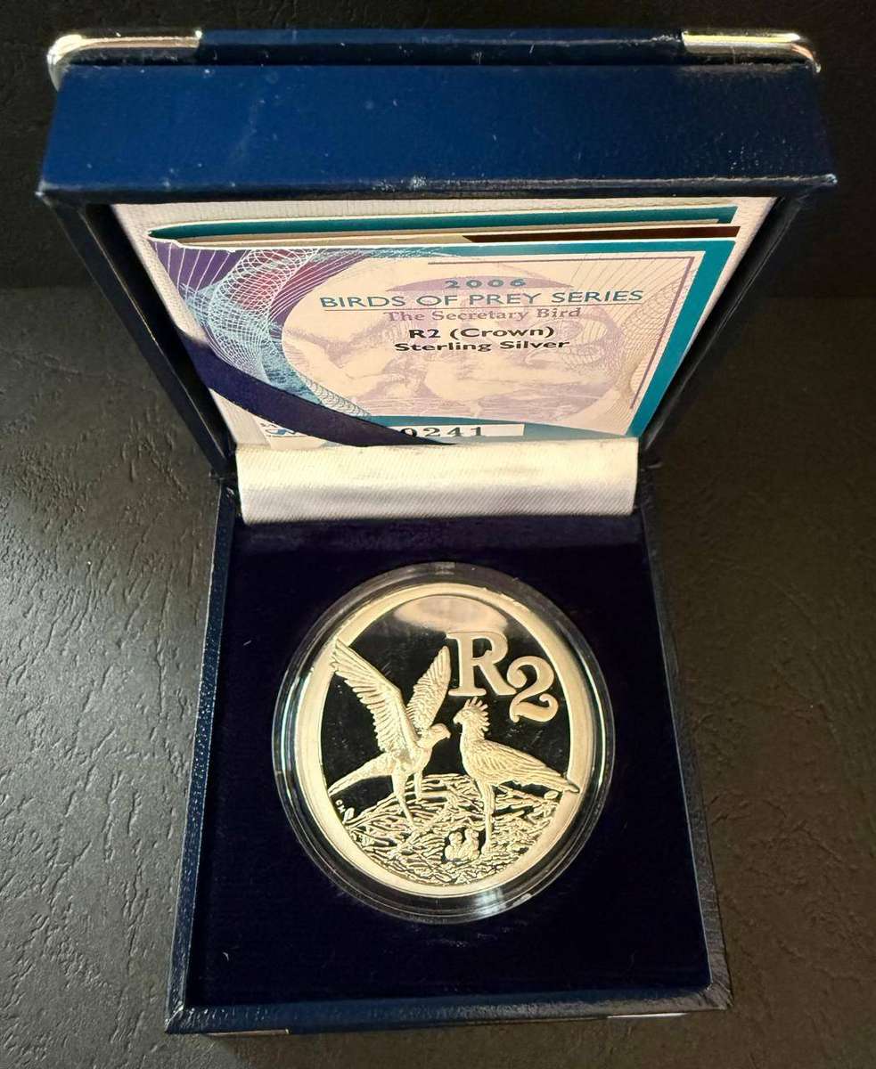 SILVER 1 OUNCE - Silver Proof R2 The Secretary Bird - Mintage 2693 - with COA