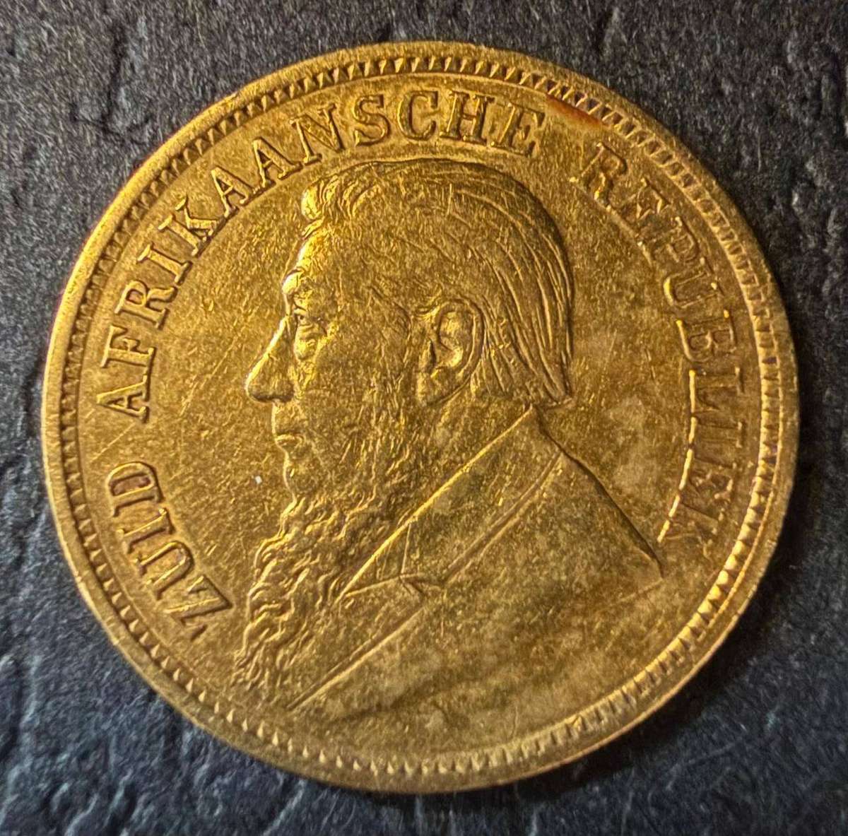 Gold 1895 Half Pond - great condition for its age