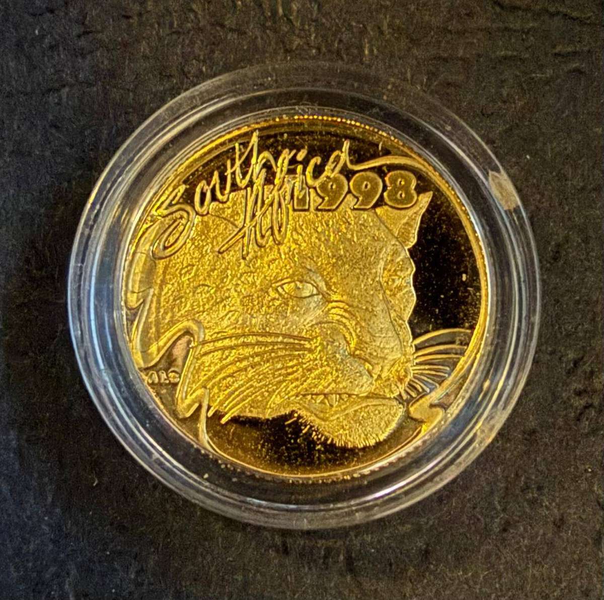 Gold 24ct Tenth oz R10 - Natura Proof Coin - The Leopard 1998 - Mintage only 2706