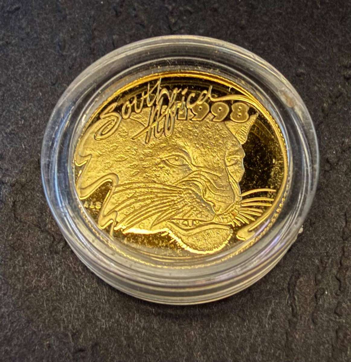 Gold 24ct Tenth oz R10 - Natura Proof Coin - The Leopard 1998 - Mintage only 2706