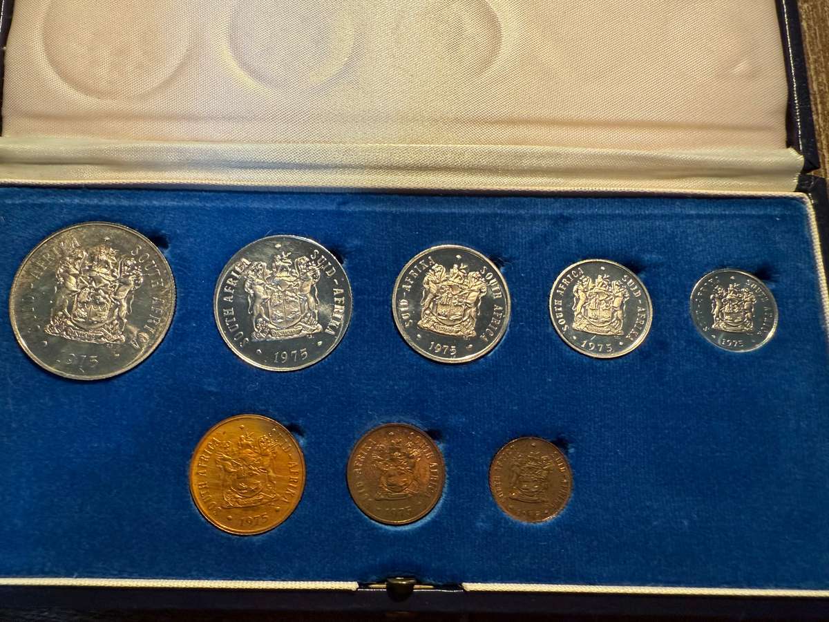 1975 Short proof set- as per pictures