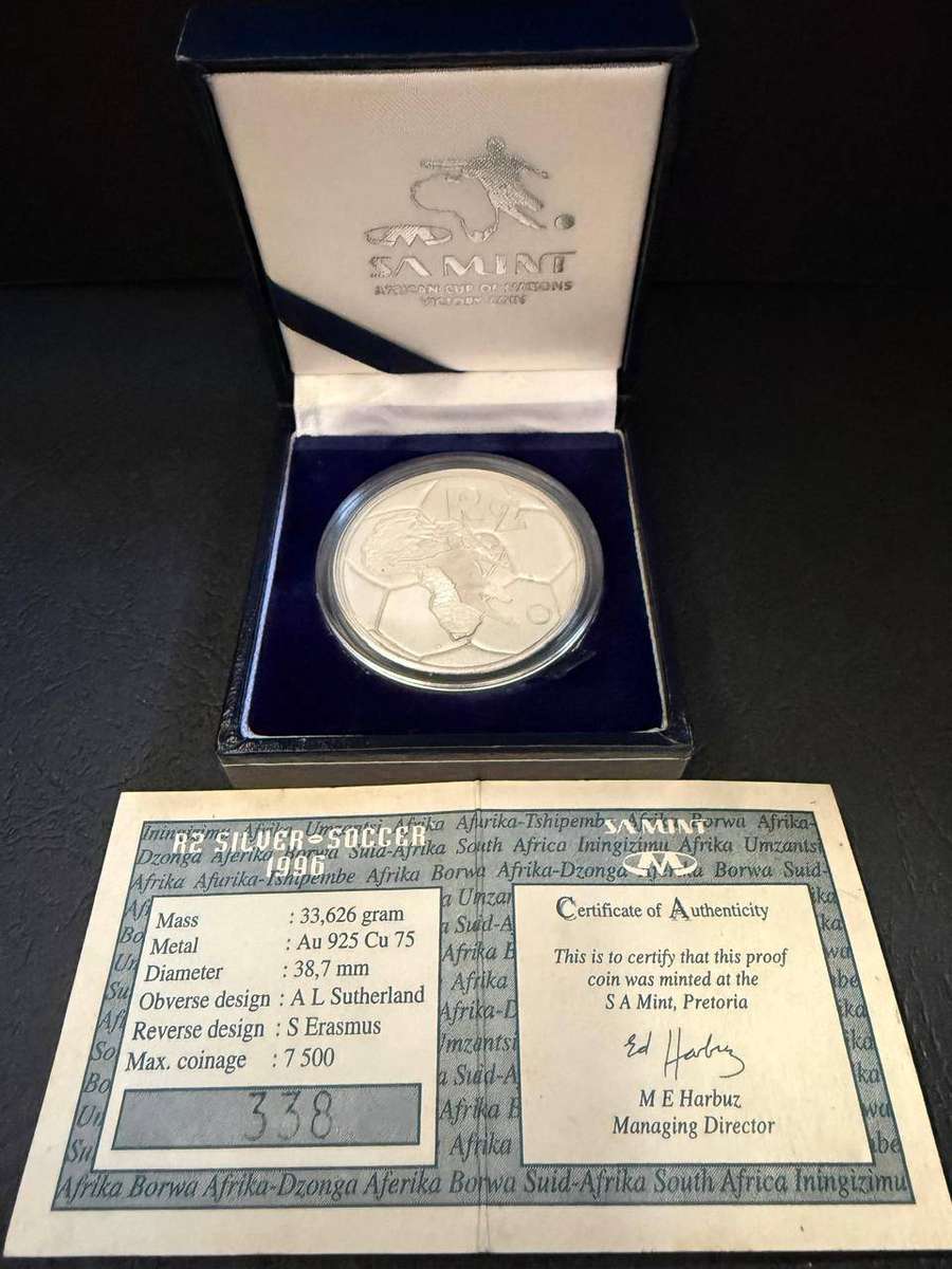 SILVER 1 OUNCE - 1996 Silver Proof R2 Bafana Bafana Cup- Mintage 2690 -with COA in original SAM box