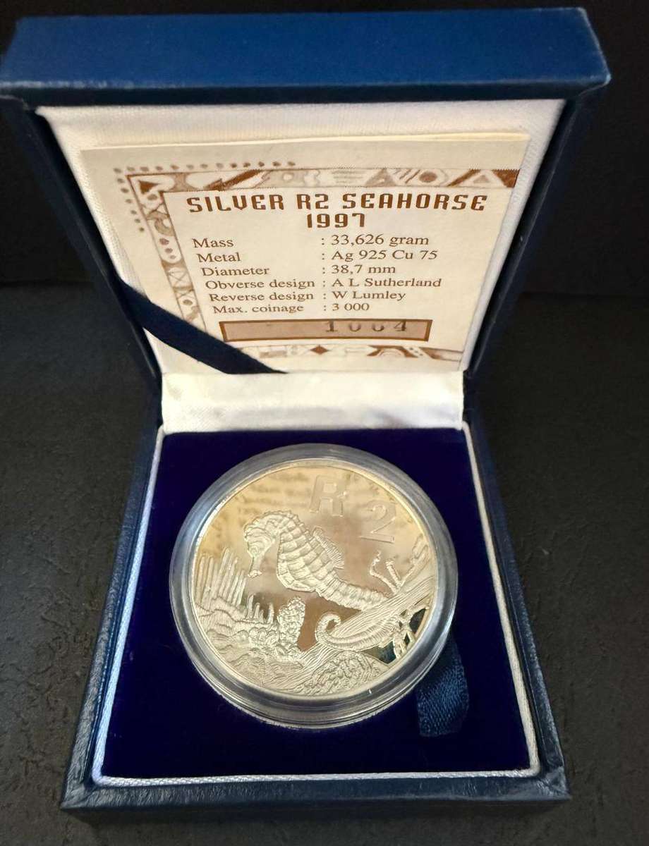 SILVER 1 OUNCE - Silver Proof R2 Seahorse - with COA - Mintage 3000