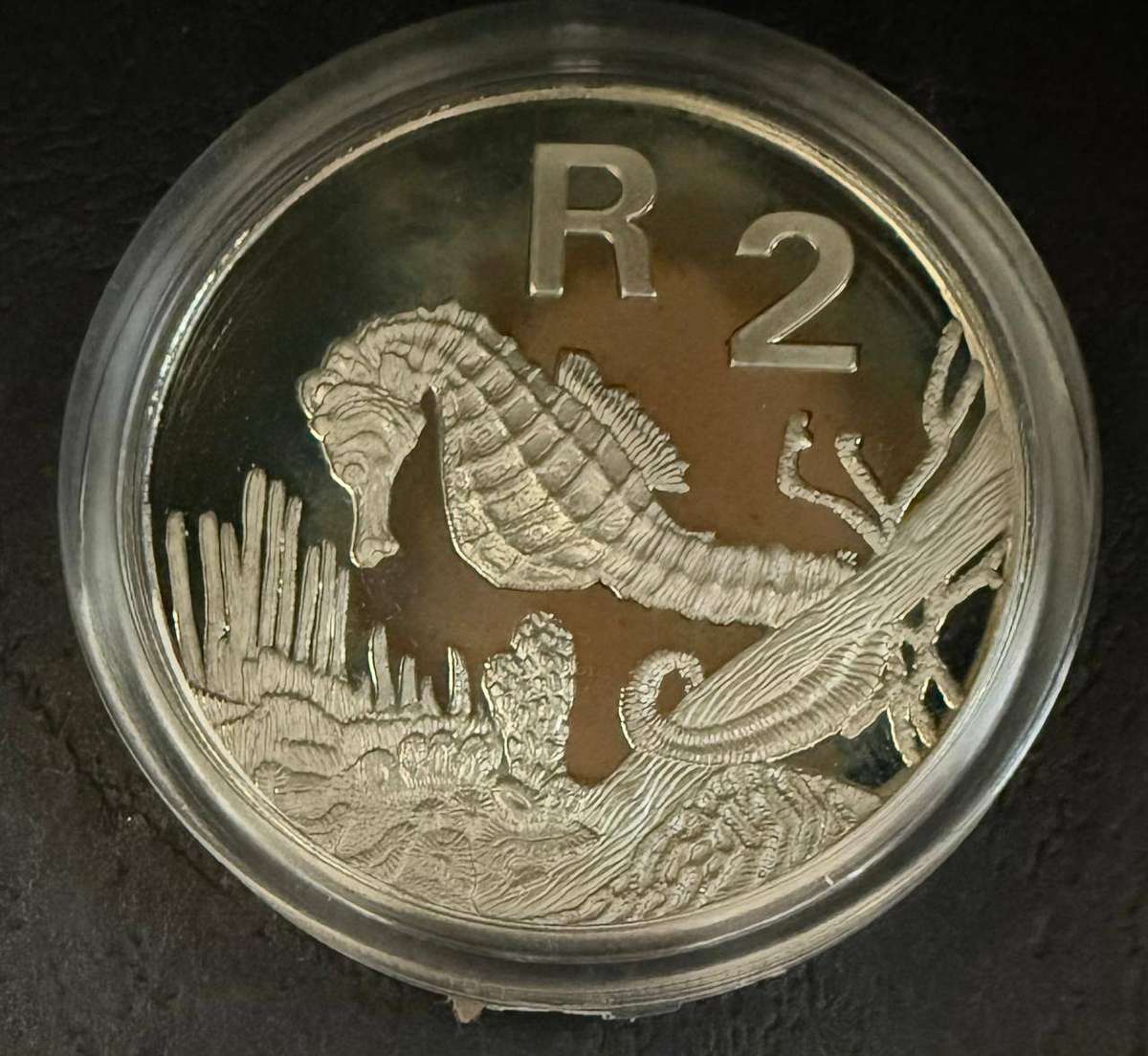 SILVER 1 OUNCE - Silver Proof R2 Seahorse - with COA - Mintage 3000