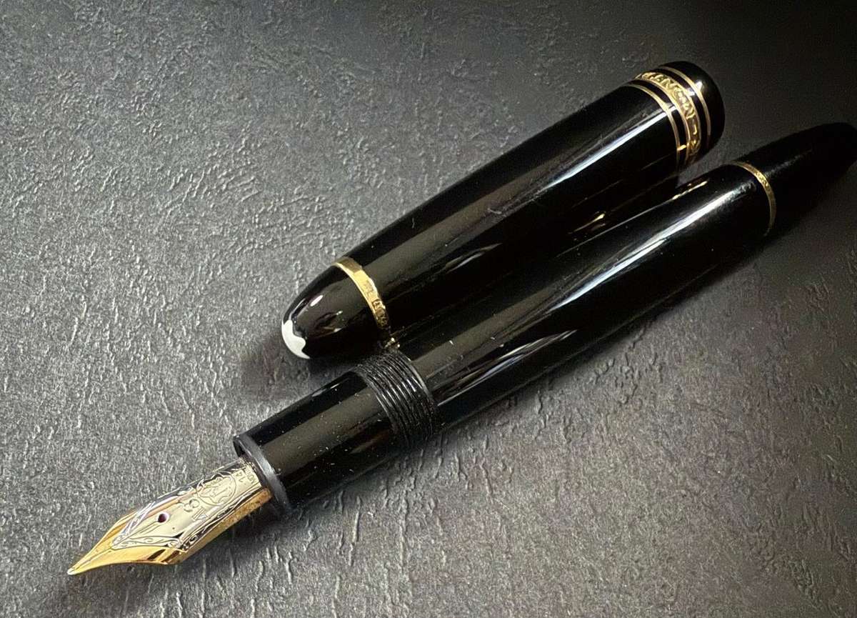 Montblanc Meisterstück LeGrand Fountain Pen