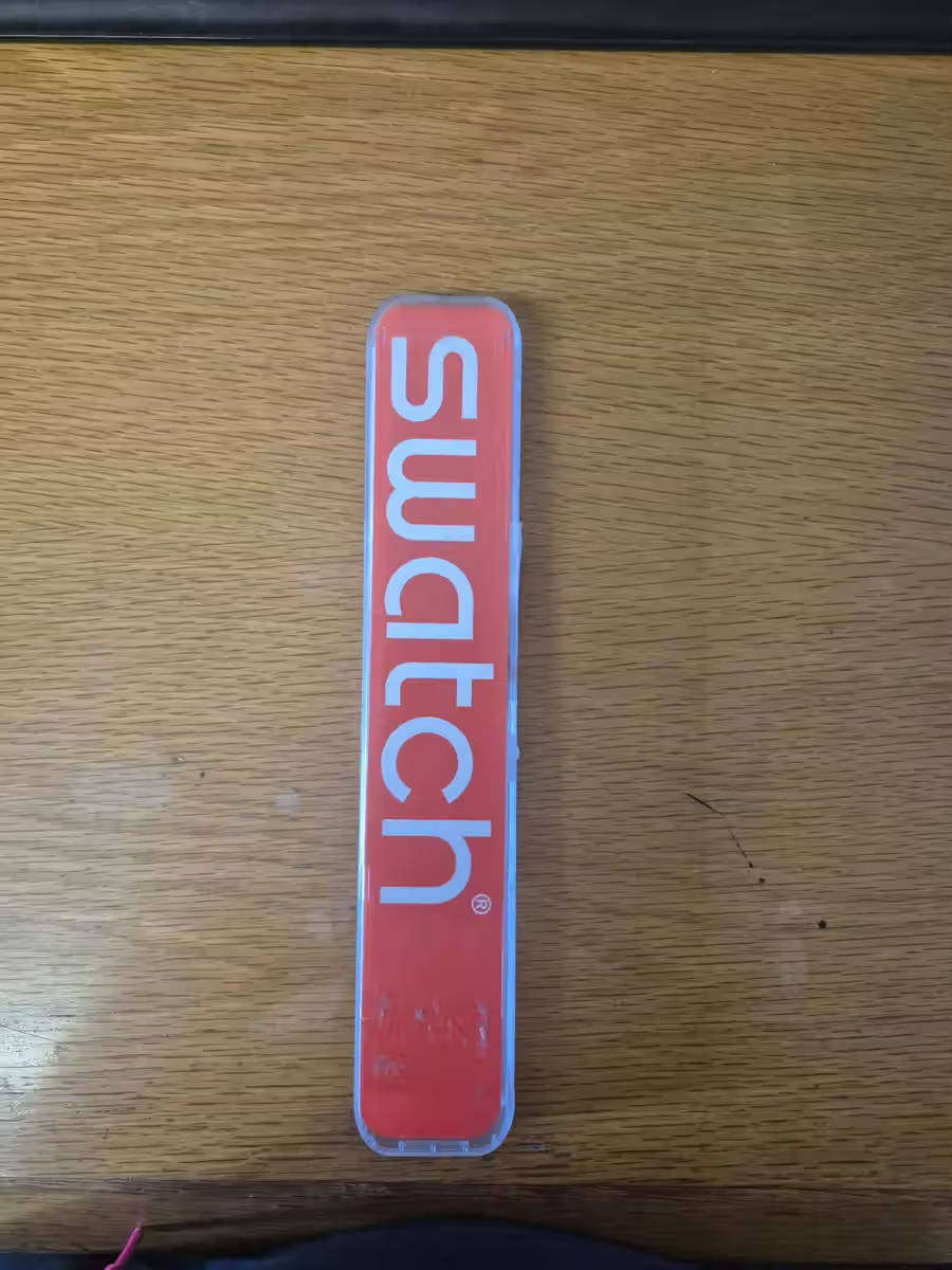 Swatch Ladies Quarts Watch