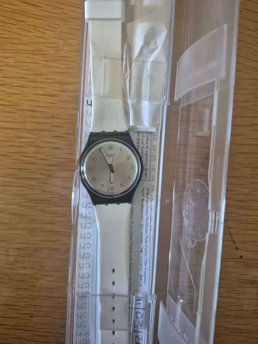 Swatch Ladies Quarts Watch