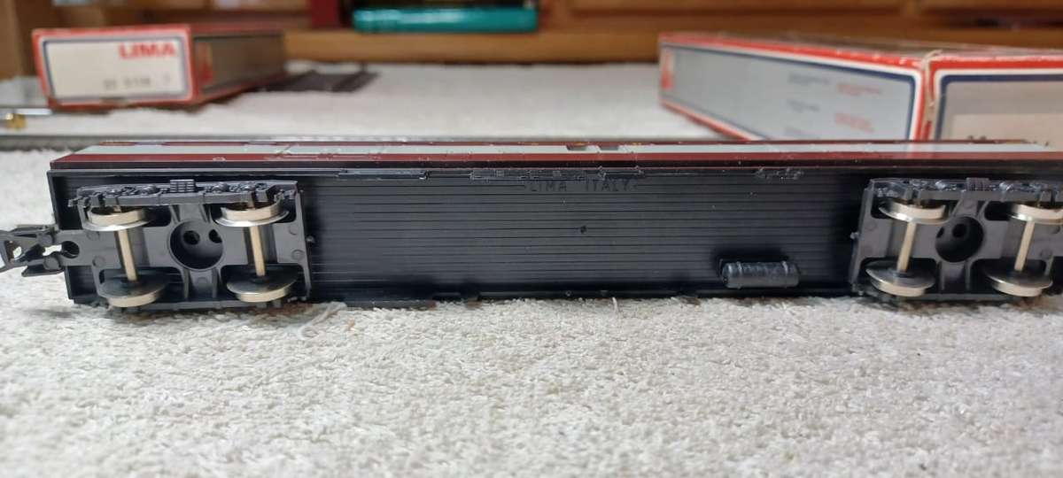 Lima - SAR - Baggage car - 309244