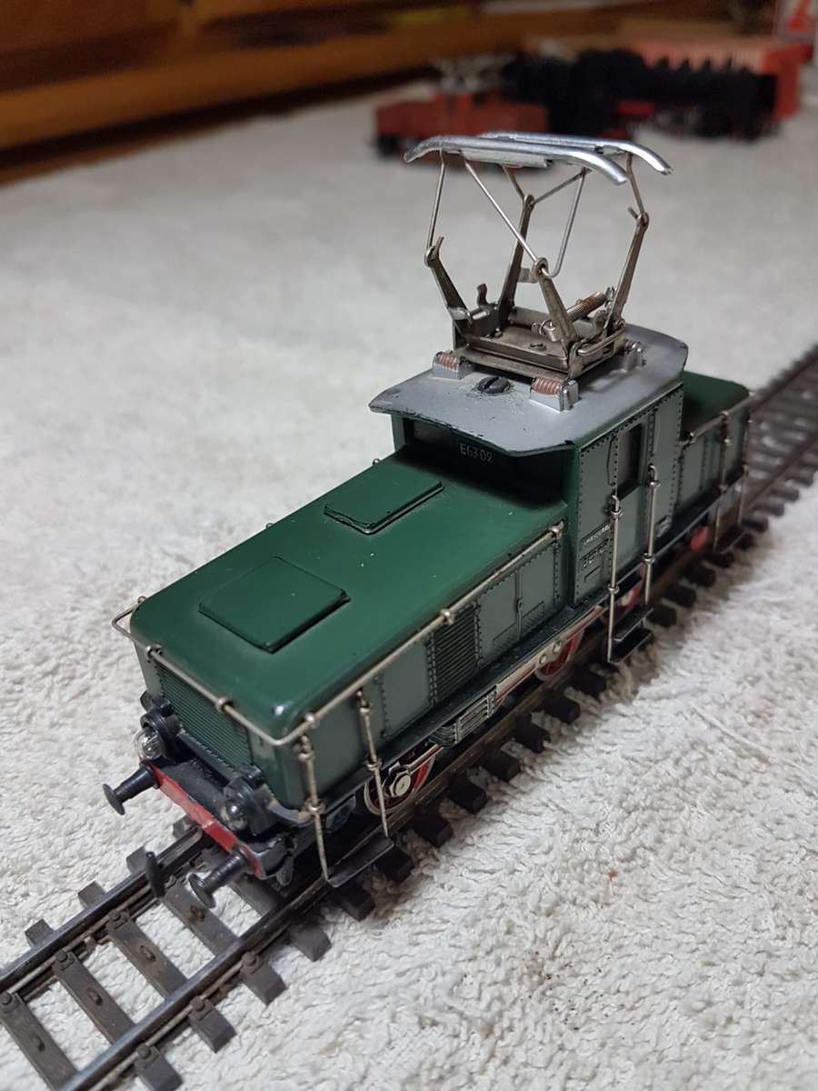 Marklin 3001 - Electric Shunter - "HO" 3 rail AC