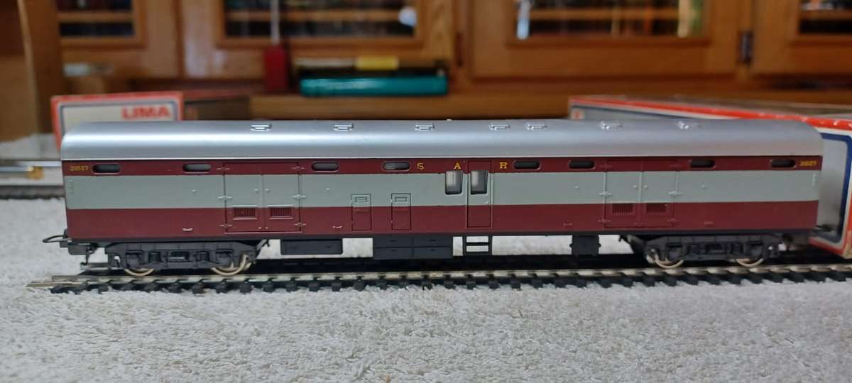 Lima - SAR - Baggage car - 309244