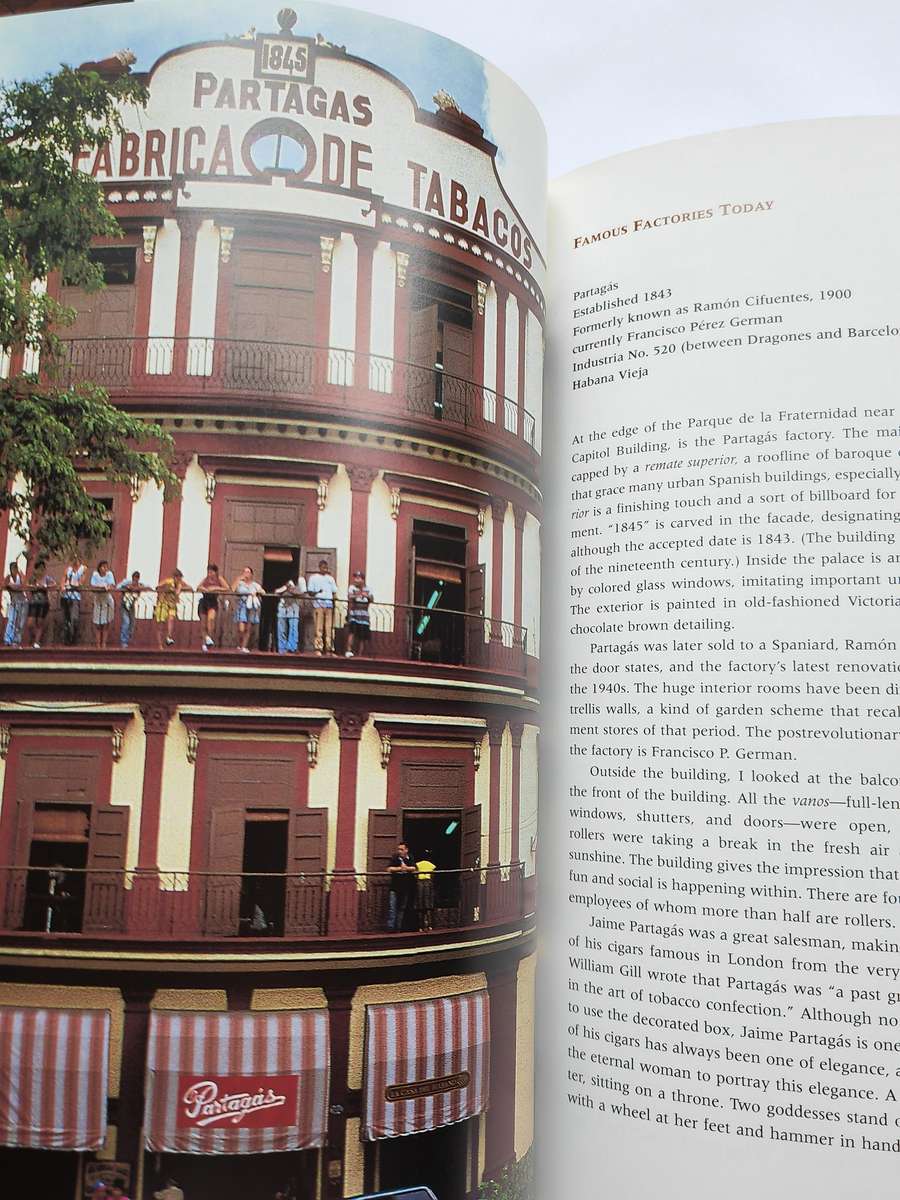 Habanos, The Story of the Havana Cigar - Nancy Stout