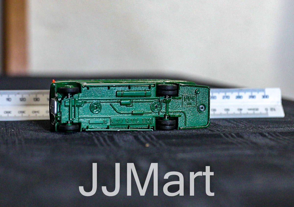 EFE Leyland RTL RT 3 Bus London Transport Green Line