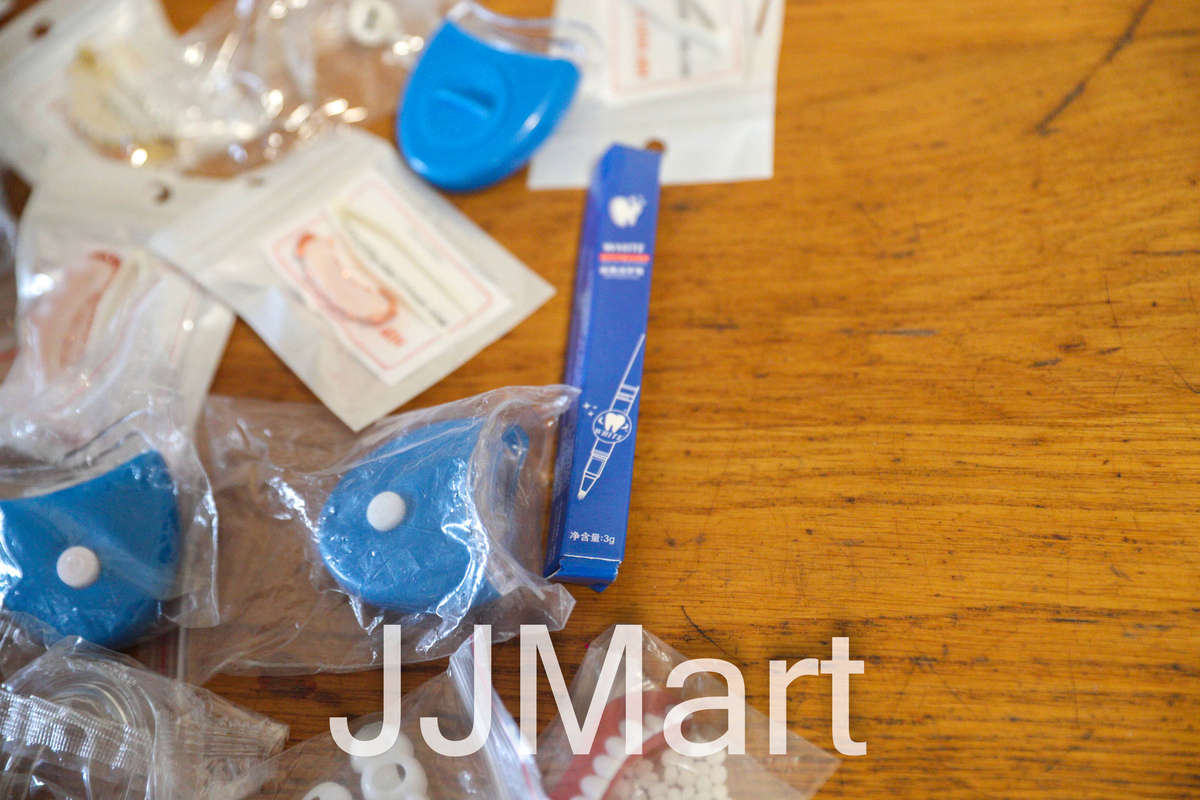 Job Lot Beauty Products - Dental (3)