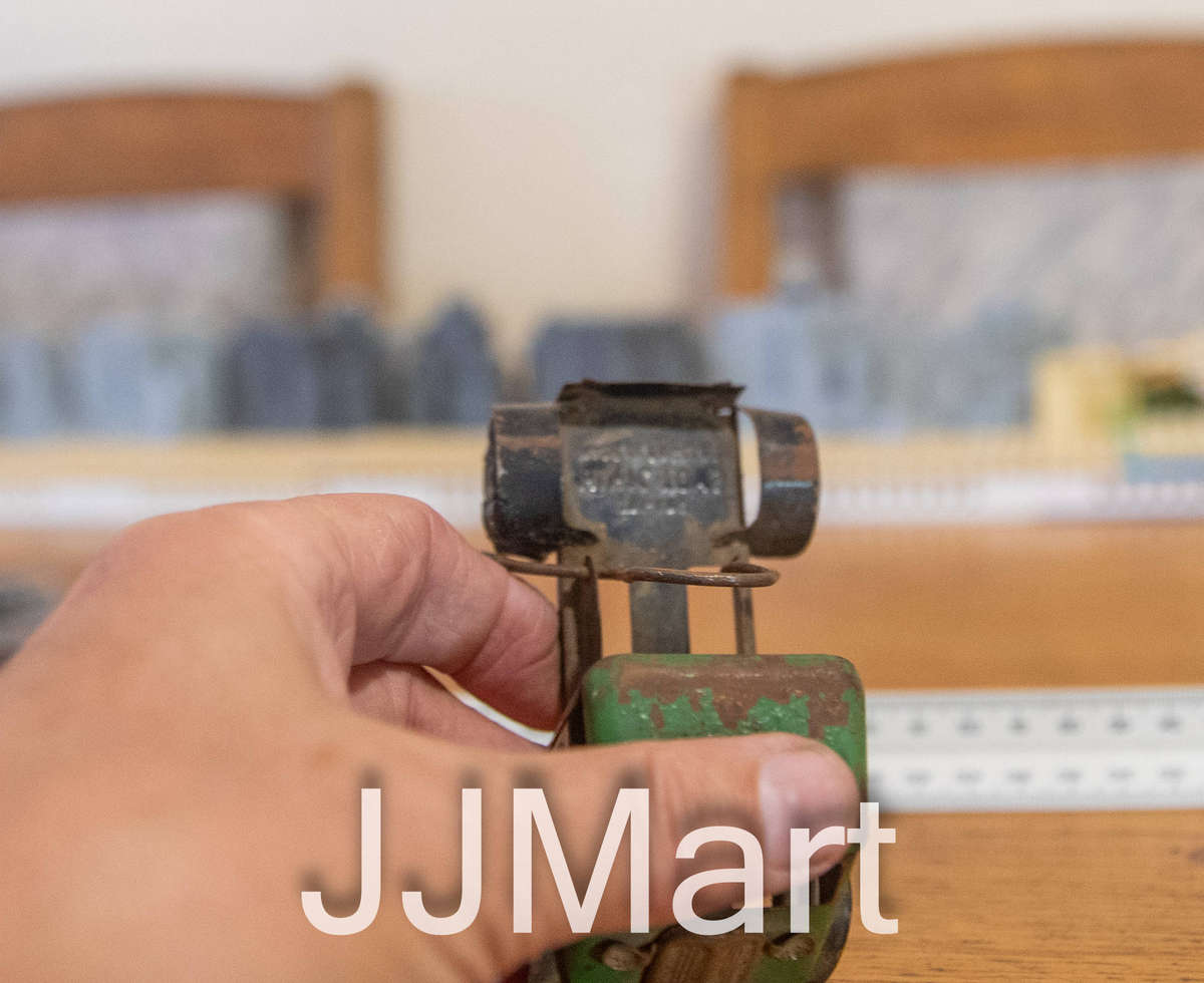 Vintage 1940's Tri Ang Minic Tin Toy Wind Up Truck (wreck)