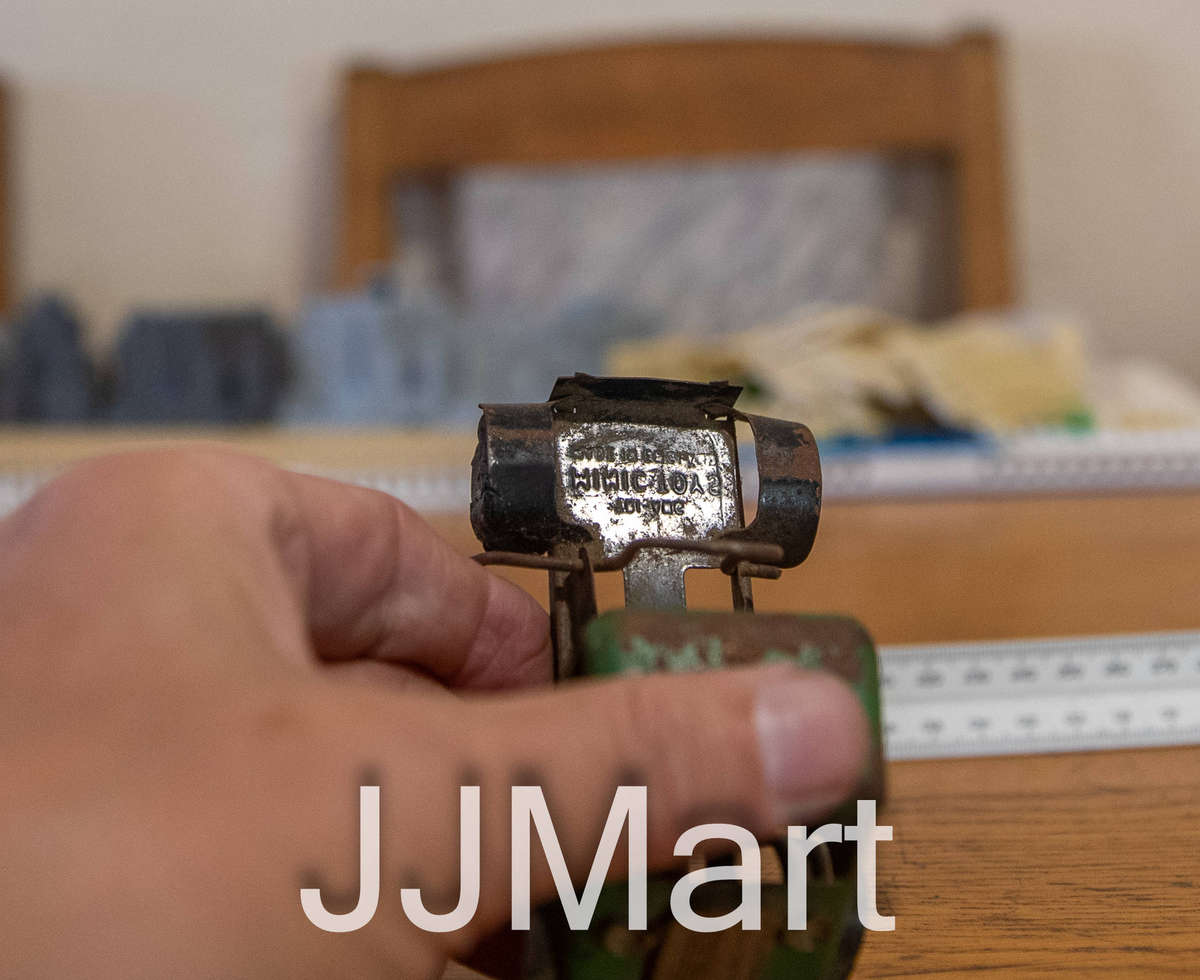 Vintage 1940's Tri Ang Minic Tin Toy Wind Up Truck (wreck)