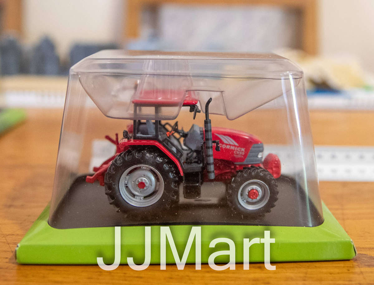 Hachette Partworks-Scale Model-Tractor -MCCORMICK CX95-2004