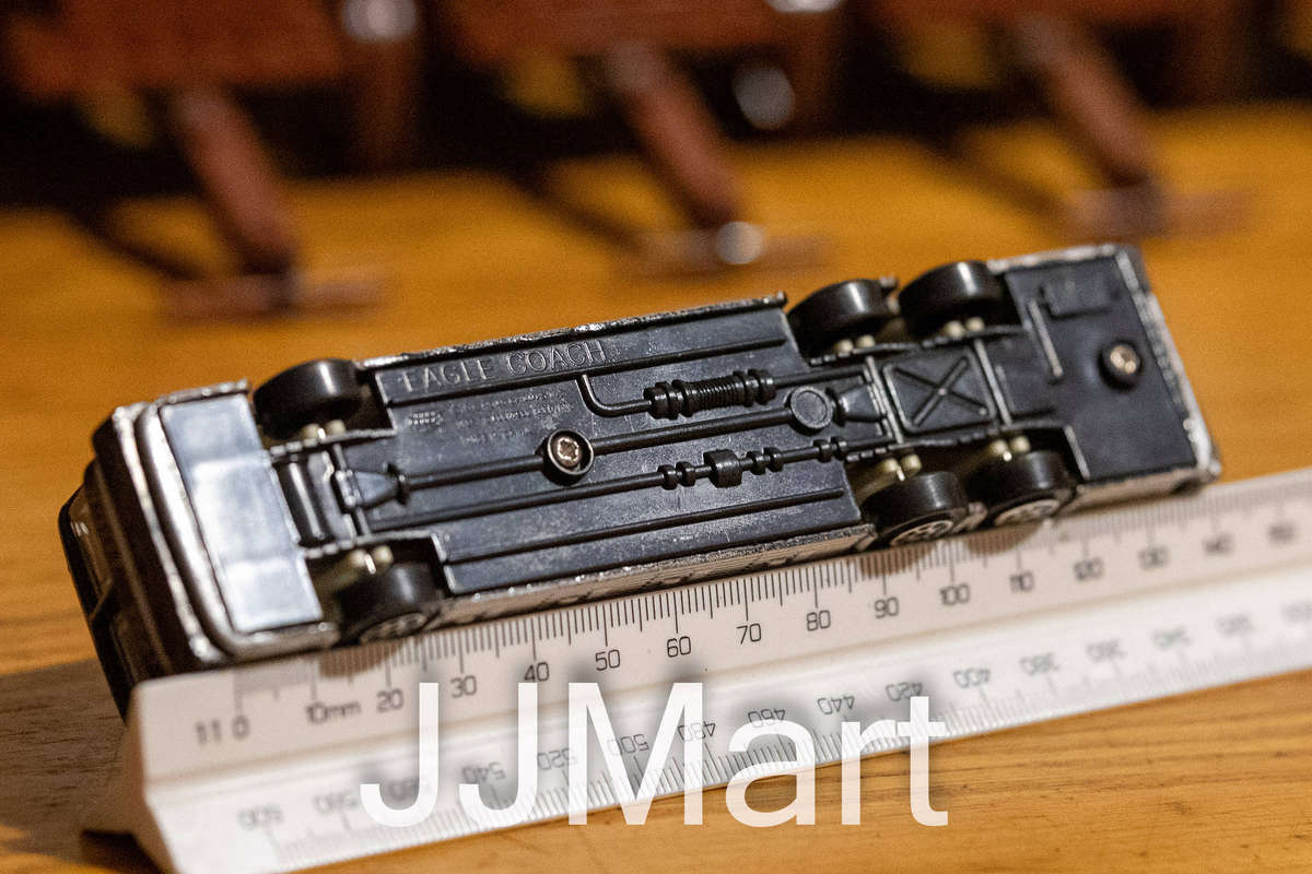 Vintage 1993 Road Champs Tanya Tucker Die Cast Country Tour Bus DELTA DAWN RARE