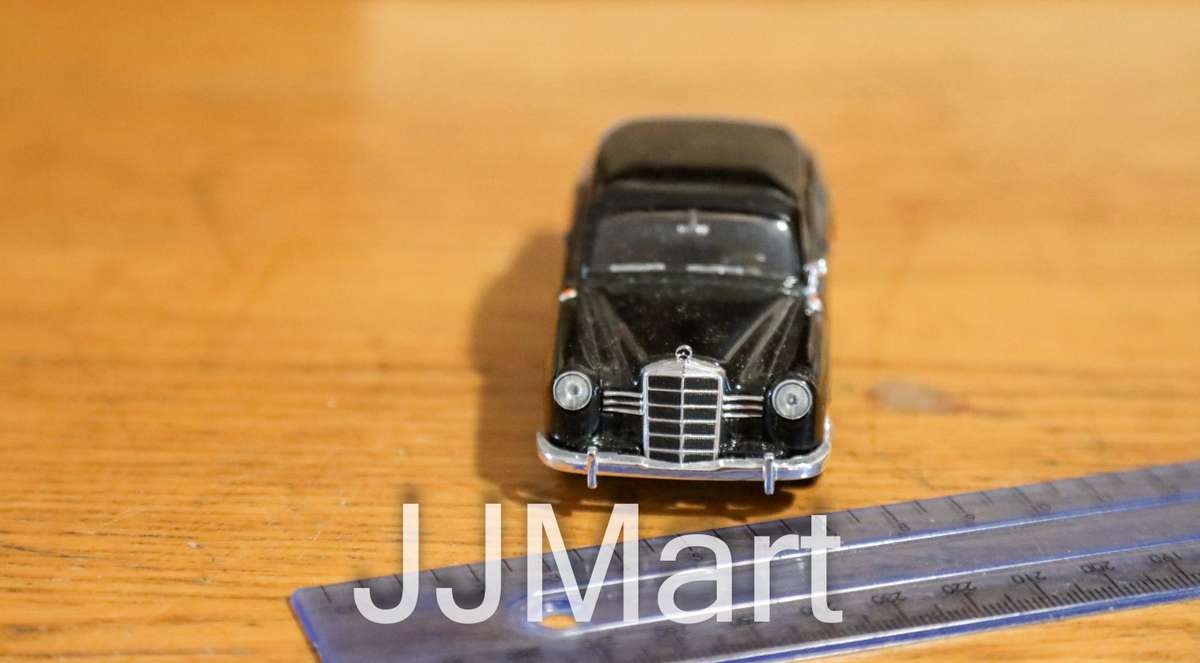 Del Prado '56 Mercedes 180 Diecast