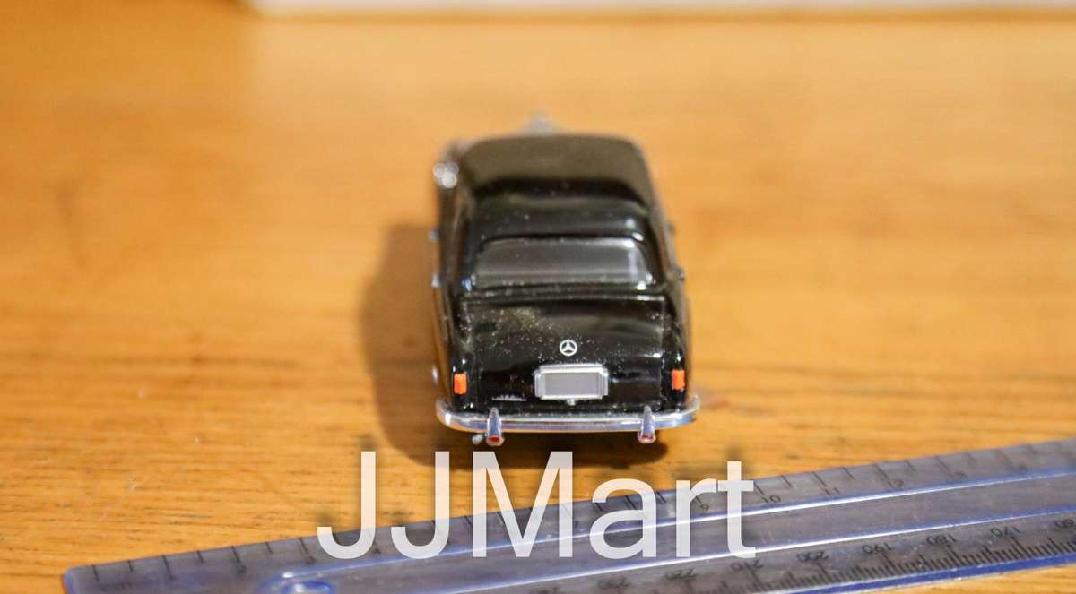 Del Prado '56 Mercedes 180 Diecast