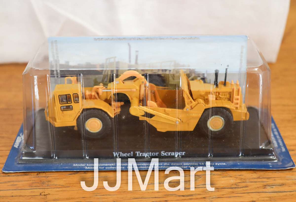 Amercom Wheel Tractor Scraper - Construction Machine Model 1:64 (Amercom MB-9)