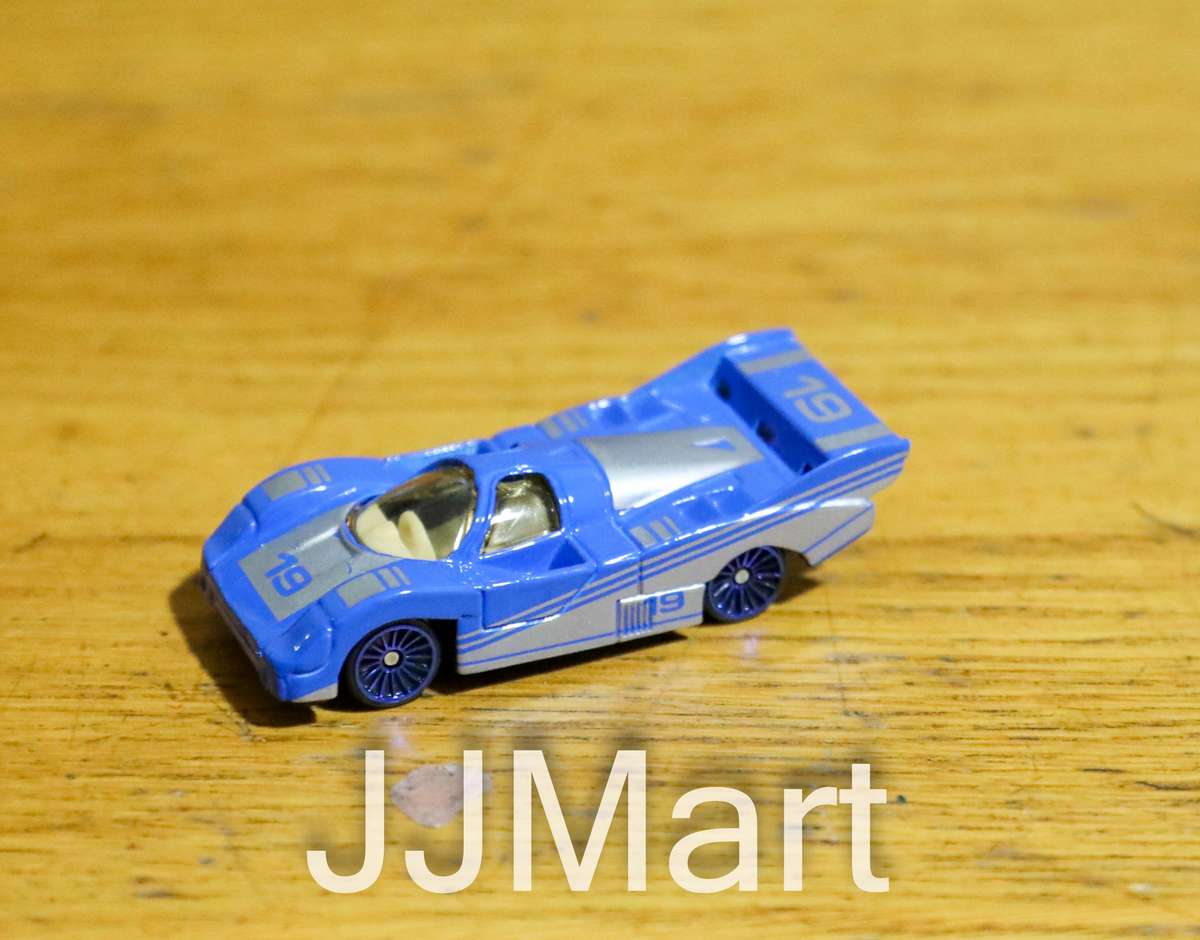 MAISTO PORSCHE '82 956 BLUE / SILVER