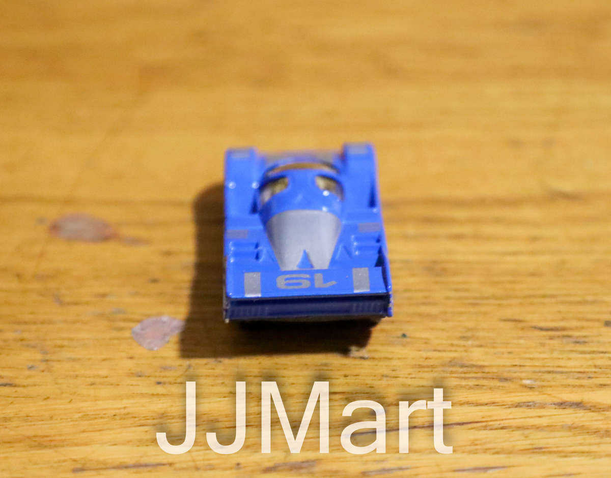 MAISTO PORSCHE '82 956 BLUE / SILVER