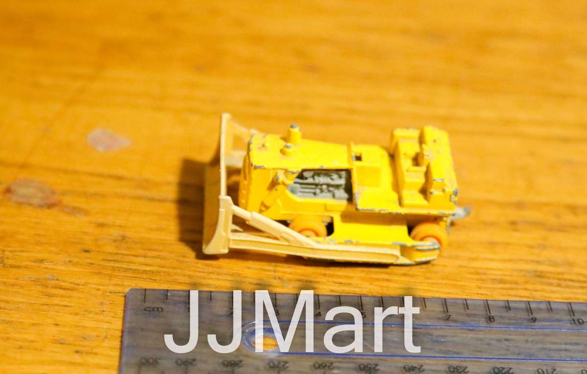 1979 Caterpillar D8 Tractor #64 - MATCHBOX Diecast Lesney Superfast Vintage