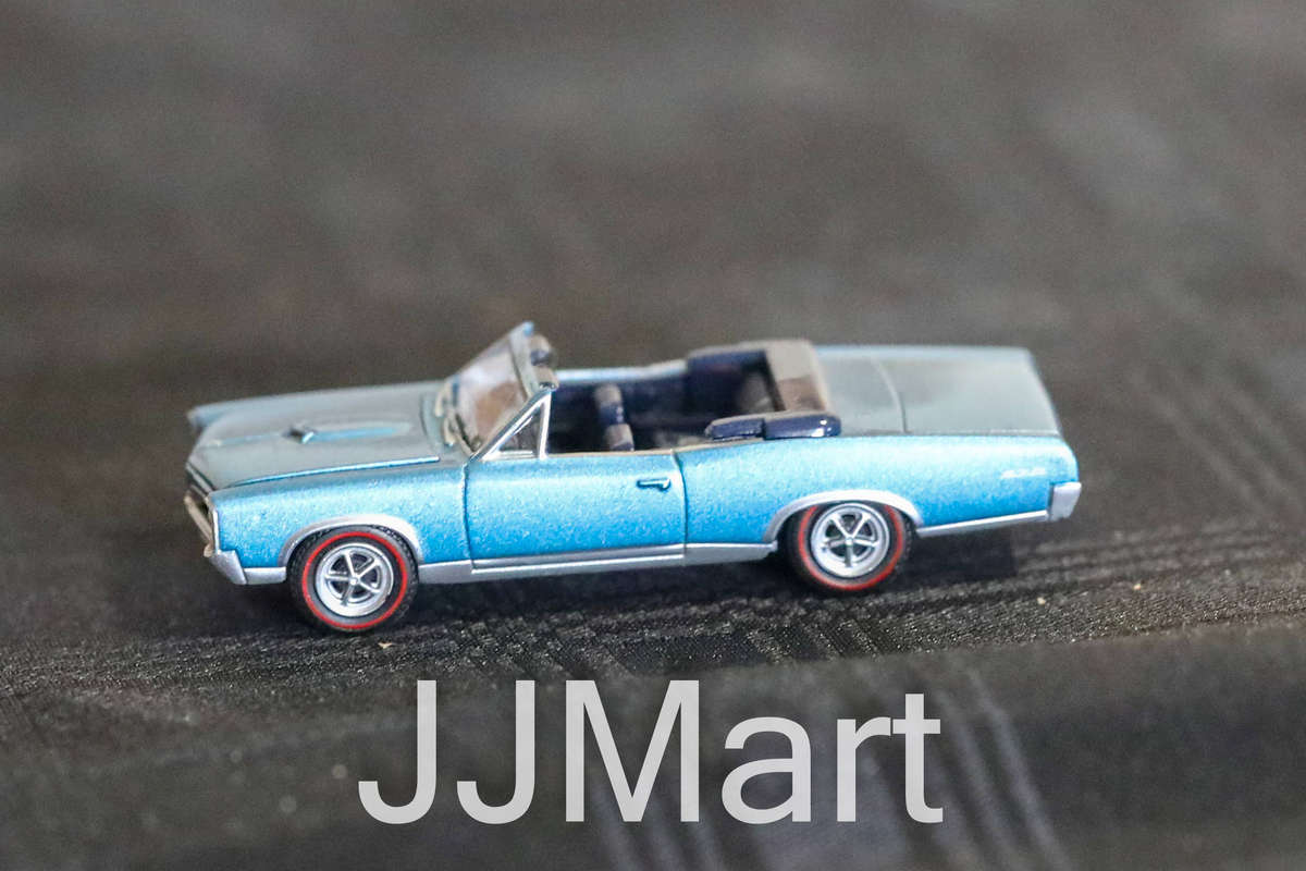 Greenlight Hollywood, I Dream of Jeannie, 1967 Pontiac GTO Convertible. 1:64 scale.