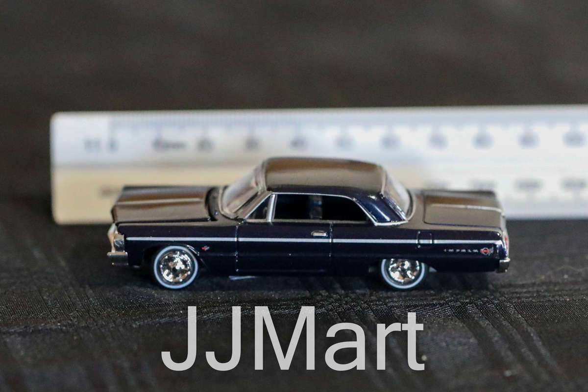 1964 Chevrolet Impala (Black) - Racing Champions - 1/64 - RCSP021