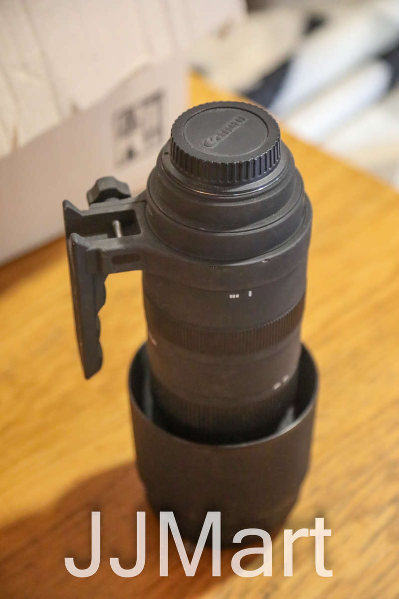 Sigma 150-500mm Lens for Canon with Lens Caps and Cover