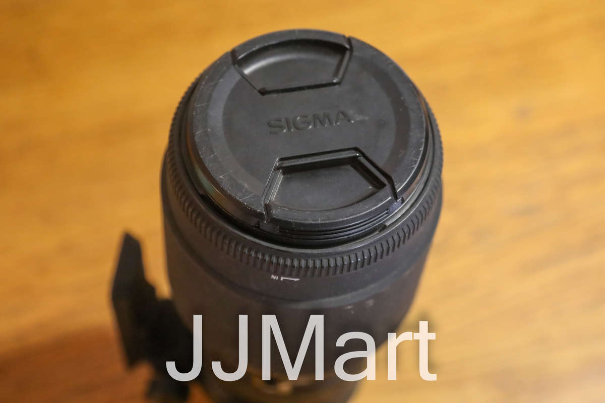 Sigma 150-500mm Lens for Canon with Lens Caps and Cover