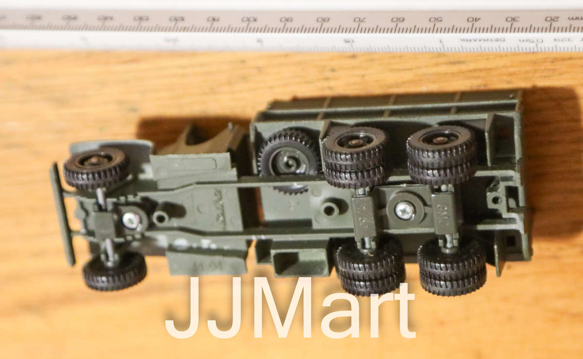 Military GMC  Metal WW11  Truck   1/50 -  Diecast Model
