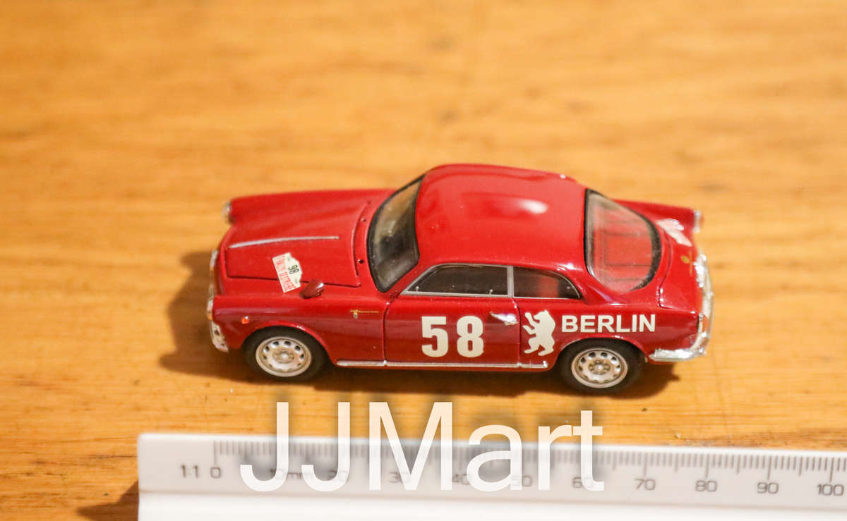 Bang Alfa Romeo Giulietta 1a Series Rallye del Sestiere 1958   #58 Berlin 1:43