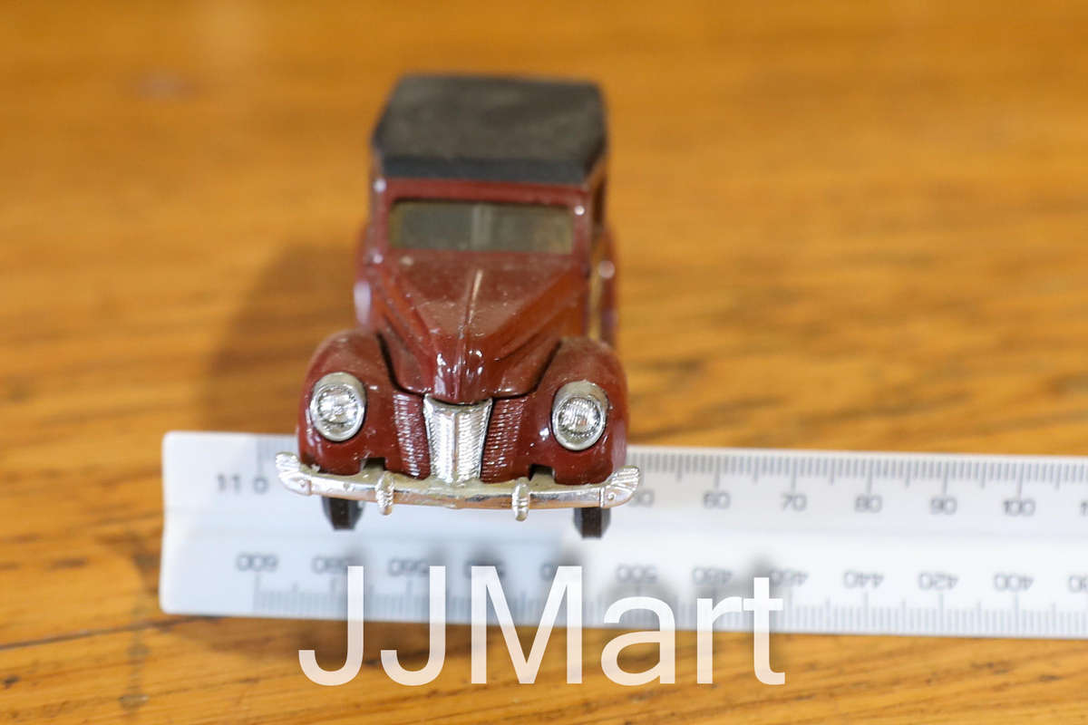 RTL 1940 Ford Woody Station Wagon