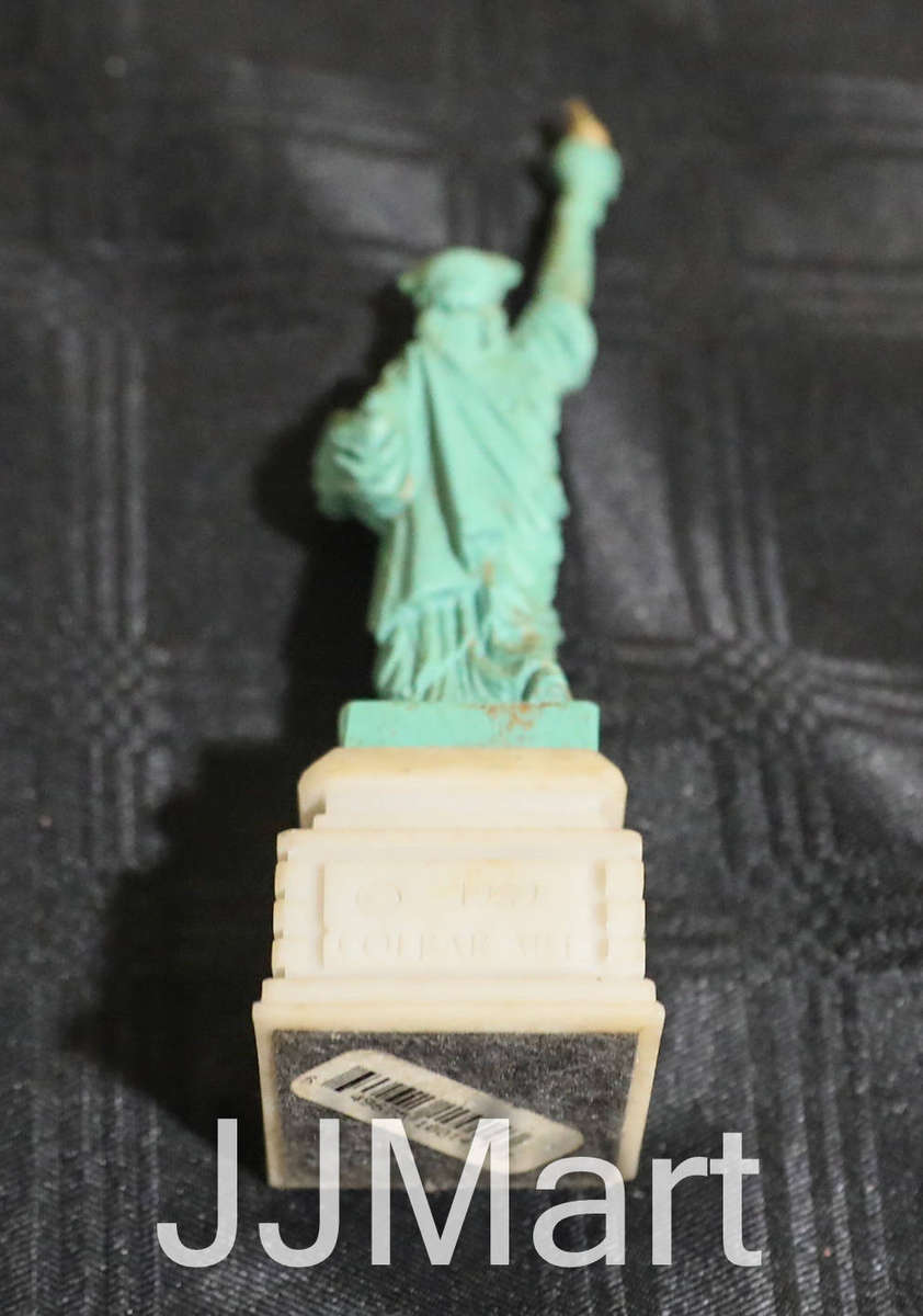 Vintage Statue Of Liberty Figurine New York Souvenir Colbar Art Made In USA - 1989