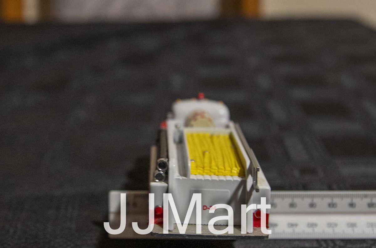 CORGI CLASSICS #98486 MACK B SERIES PUMPER PAXTONIA