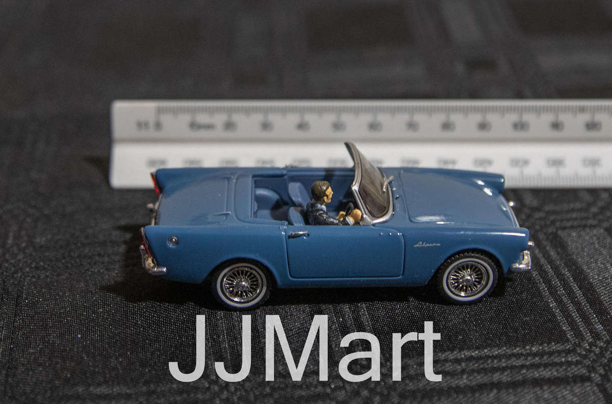 James Bond #17 Sunbeam Alpine 1960 Dr No Universal Hobbies